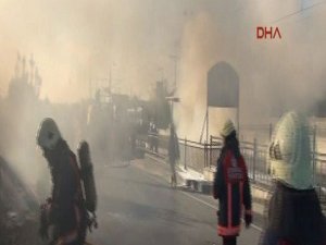 TOPKAPI'DA KORKUNÇ YANGIN