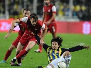 Fenerbahçe Bir Üst Turda 1-0
