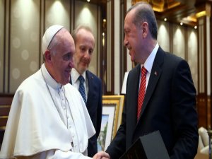 PAPA VE ERDOĞAN BİRBİRİNE NE HEDİYE VERDİ