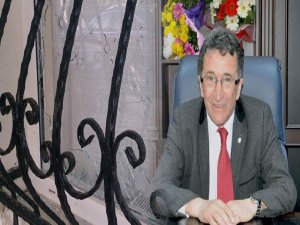 CHP'Lİ BELEDİYE BAŞKANIN EVİNE SİLAHLI SALDIRI