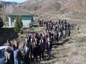 BARAJ ISRARI KÖYLÜYÜ BÖYLE İSYAN ETTİRDİ