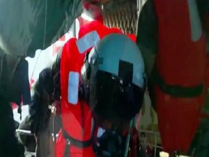 YUNAN F-16 UÇAĞI AKDENİZ'E DÜŞTÜ