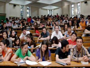 ÖĞRENCİ BURSLARINDA FLAŞ GELİŞME