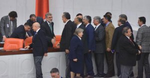 YÜZLERCE İŞÇİNİN ÖLÜMÜNDEN SORUMSUZ SAYILDILAR