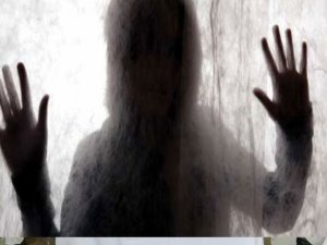 LİSELİ KIZLARA FUHUŞ TUZAĞI