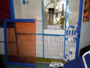 RESMİ AMBULANSLA KAÇAKÇILIK