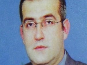 ESKİ DYP'Lİ  AVUKAT AĞACA ASILI OLARAK BULUNDU