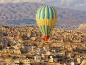 GÖREME'DE TURİST BALONU DÜŞTÜ 1 ÖLÜ