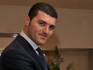 OĞUL SARI GÜL İSTİFA ETTİ BABA SARIGÜL BU MESAJI GÖNDERDİ