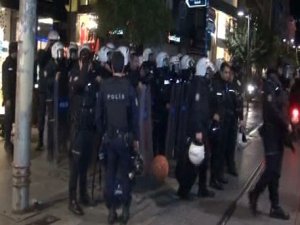 KADIKÖY'DE EYLEMCİLERE POLİS MÜDAHELESİ