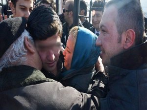 İSVİÇRE BASINI;" TÜRKİYE'DE BİR ŞEYLER OLUYOR"