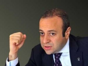 Egemen Bağış maalesef yine espri yaptı!