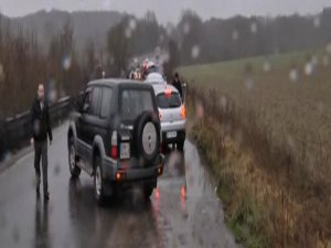 FRANSA SALDIRGANLARI KISTIRILDI CANLI YAYINDAYIZ