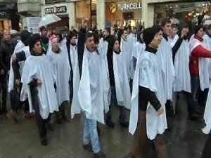 ÜLKÜCÜLERİN TAKSİM EYLEMİNE MÜDAHALE