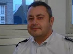 PARİS HEBDO SALDIRISINI ARAŞTIRAN KOMİSER İNTİHAR ETTİ