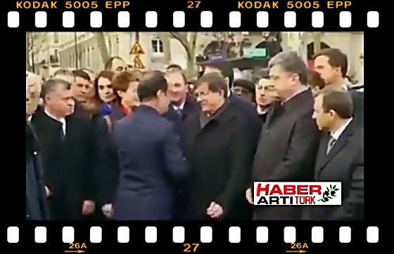 İŞTE PARİS'TE TÜRKİYE'NİN ÇOK UTANDIĞI O AN