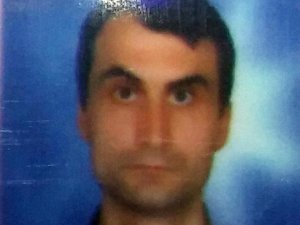 ADANALI İŞSİZ KENDİSİNİ 7. KATTAN AŞAĞI ATTI