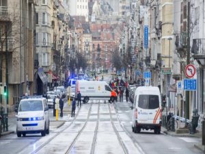 AVRUPA'NIN GÖBEĞİNDE ÇATIŞMA 3 ÖLÜ