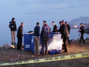 DENİZDE KADIN CESEDİ BULUNDU