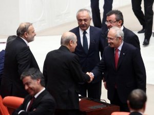 MECLİSTE BAZI VEKİLLERİ ŞOK EDEN OLAY