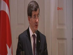 DAVUTOĞLU'NA DAVOS'TA ÇOK ZOR SORU