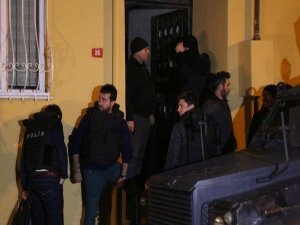 İSTANBUL'DA POLİS OPERASYONU