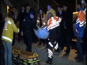 İSTANBUL'DA FECİ KAZA 1 ÖLÜ 2 YARALI