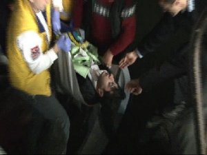 HALİÇ KÖPRÜSÜ'NDE İNTİHAR