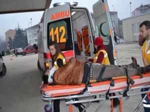 BURSA'DA OTOMOBİL İLE SU KANALINA UÇTULAR