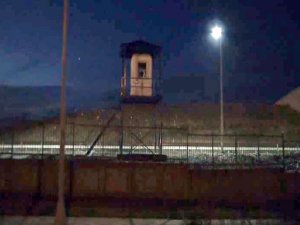 ATATÜRK HAVALİMANI NÖBETÇİSİ VURULDU