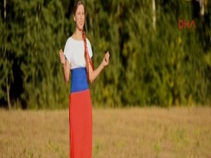 PUTİN'E AŞK ŞARKISI KLİBİ TIK REKORLARI KIRDI