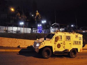 İSTANBUL'DA BİR ÇOK ADRESE TERÖR BASKINI