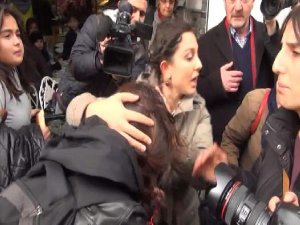 TAKSİM KADIN EYLEMİNDE DEHŞET ANLARI