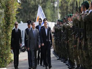 YUNAN BAŞBAKAN'DAN FLAŞ KIBRIS HAMLESİ