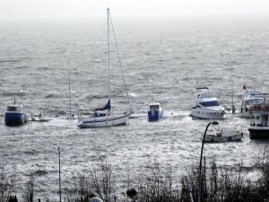 MARİNAYI LODOS YUTMUŞ