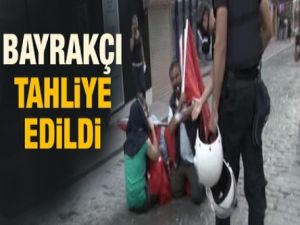 Bayrakçı Ali’ tahliye oldu; cezaevi önünde hukuk dersi verdi...