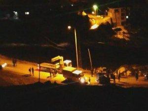 HAKKARİ'DE ASKERİ ARAÇ DEVRİLDİ