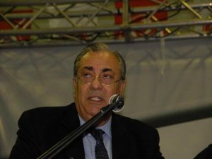 MHP'Lİ TÜRKEŞ'TEN FLAŞ BAŞKANLIK SİSTEMİ ELEŞTİRİSİ