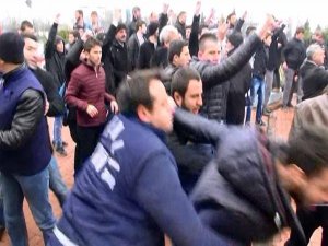 SAKARYA ÜNİVERSİTESİ'NDE TEHLİKELİ GERGİNLİK