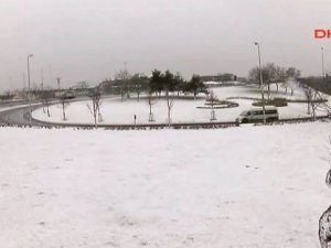 İSTANBUL'DA REKOR KAR KALINLIĞI