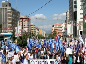 MİLLİ EĞİTİM'DEN ÖĞRETMENLERE TEHDİT