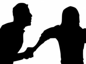 AKP'DEN ŞAKA GİBİ " KADIN CİNAYETLERİ" AÇIKLAMASI