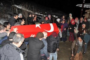 İŞTE ŞEHİT ASTSUBAYIN AÇIKLANAN ÖLÜM NEDENİ