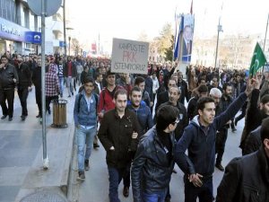 ERZURUM'DA ÜLKÜCÜ HDP ÇATIŞMASI 3 YARALI