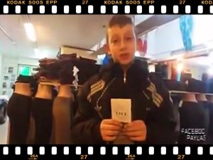 ERDOĞAN'IN SARAYINI ÇORAPÇI ÇOCUKTAN DİNLEYİN