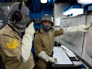 ASTSUBAY  KAMARASINDA ÖLÜ BULUNDU