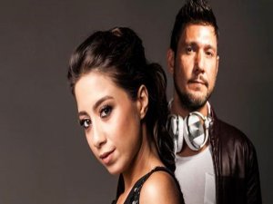 SEVENLERİNE MÜJDE SEZEN AKSU PARÇASI İLE GERİ DÖNDÜ