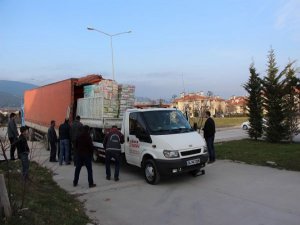 SURİYE'YE GİDEN TIR'DAN ÇIKANLAR ŞOK ETTİ