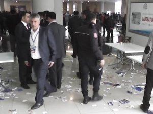 ADAY YOKLAMASINDA AKP'LİLER BİRBİRİNE GİRDİ