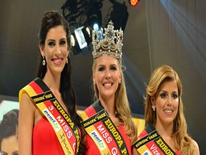 ALMANYA GÜZELİ O SEÇİLDİ